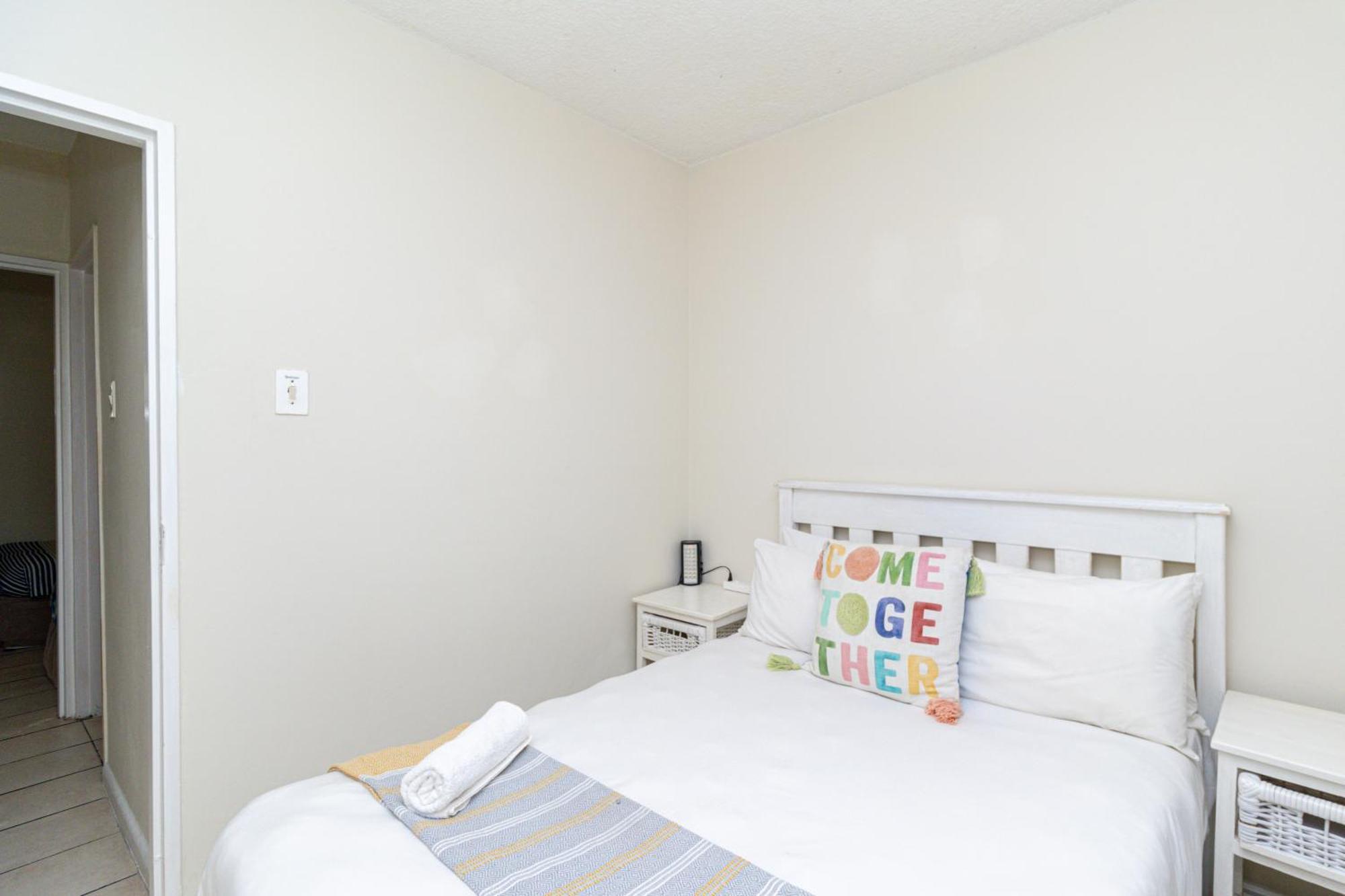 Modern Seaview Apartment Port Elizabeth Extérieur photo
