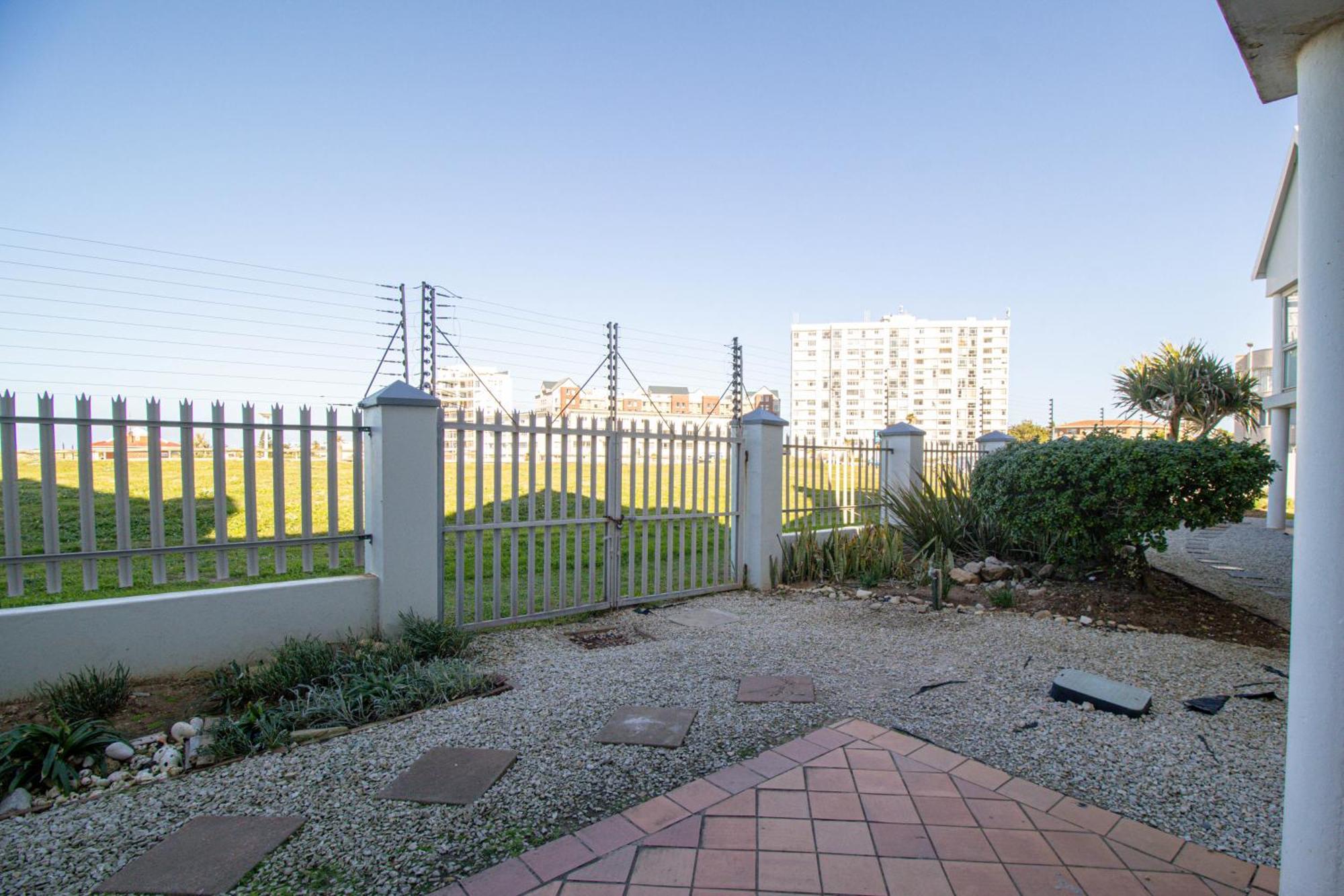 Modern Seaview Apartment Port Elizabeth Extérieur photo